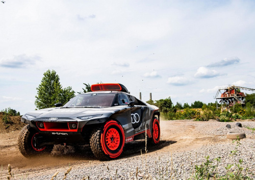 Новости | Немецкая марка Audi показала прототип нового гоночного внедорожника RS Q E-Tron