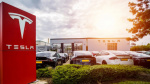 Компания Tesla усовершенствует аккумуляторные батареи для автомобилей